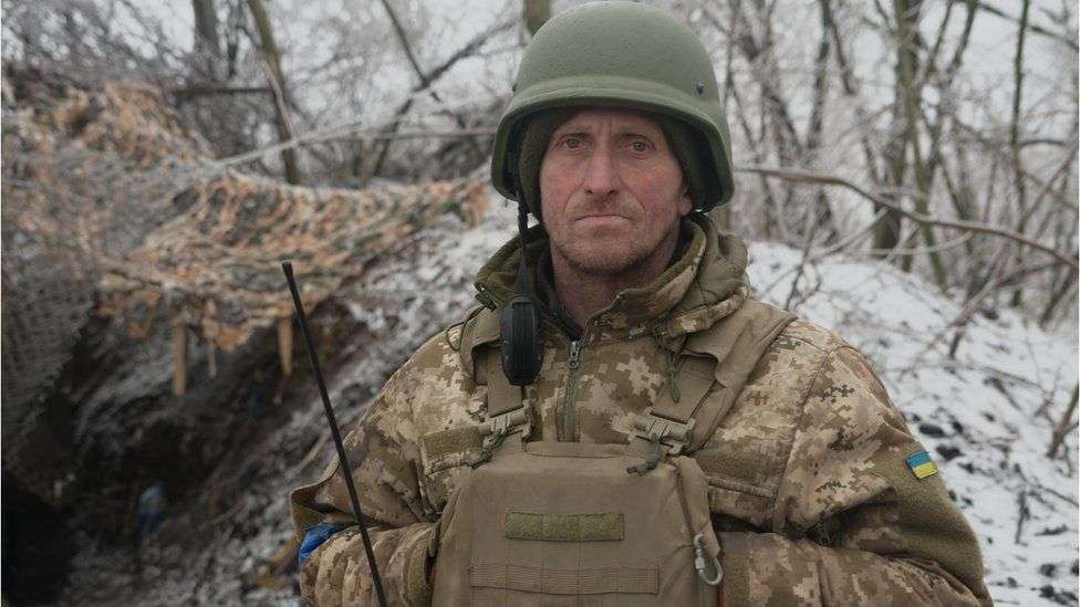 Ukrainian gunner on the front line in Donbas